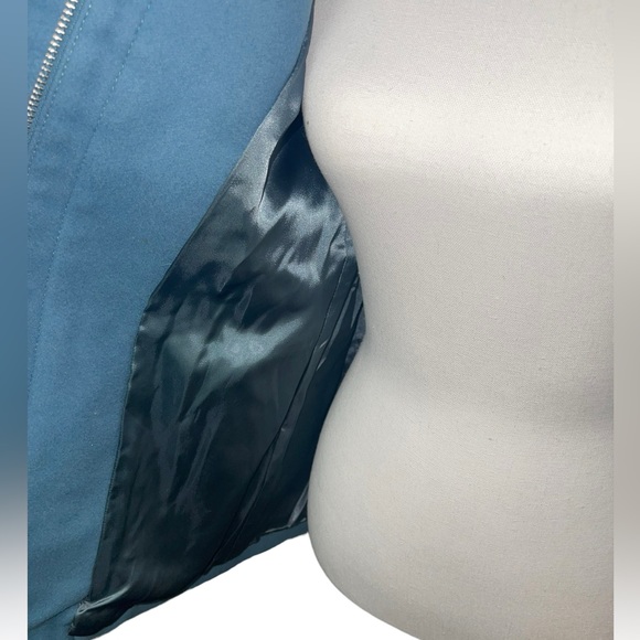 Gap Light Blue Wool Blend Pea Coat with front zip and toggle closure. - Picture 10 of 12